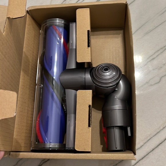 Dyson Other Nwt Dyson V8 Absolute Rug Attachment Motorhead Assembly